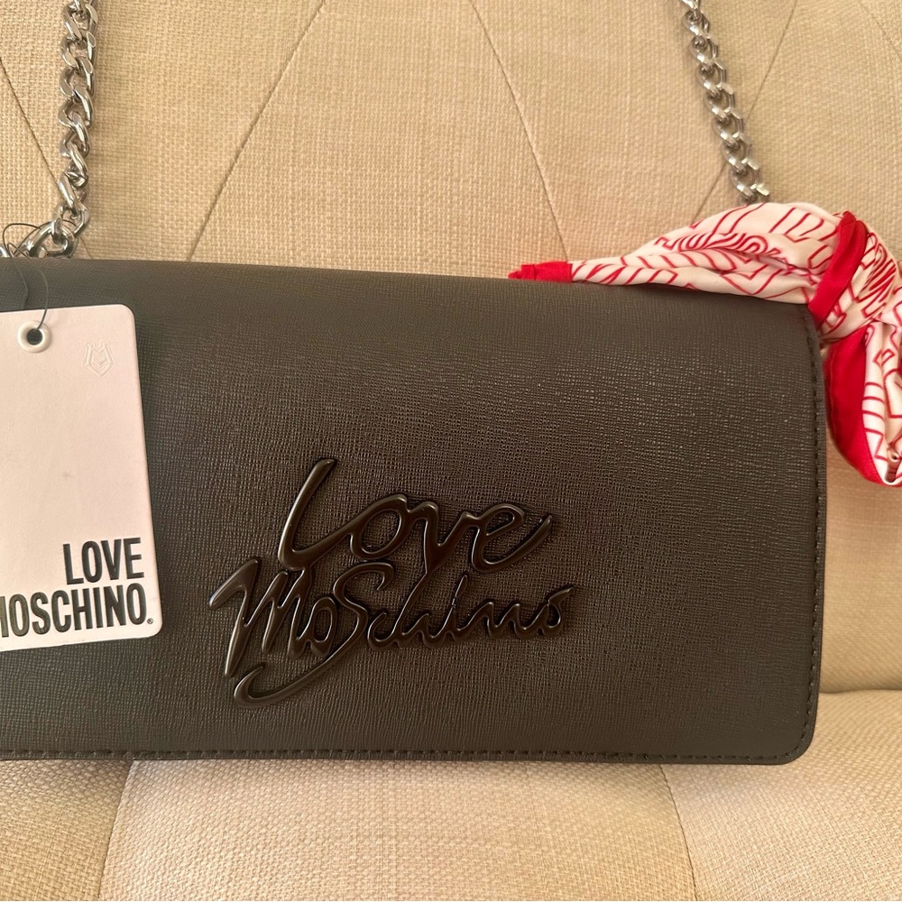 Love Moschino Black Shoulder Bag with Bow - Picture 2 of 5